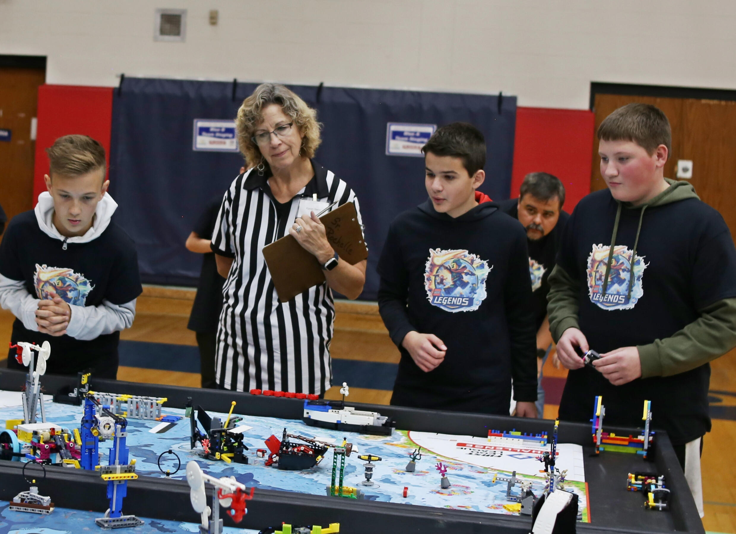 Teamwork in Action: Robotics Challenge Run.